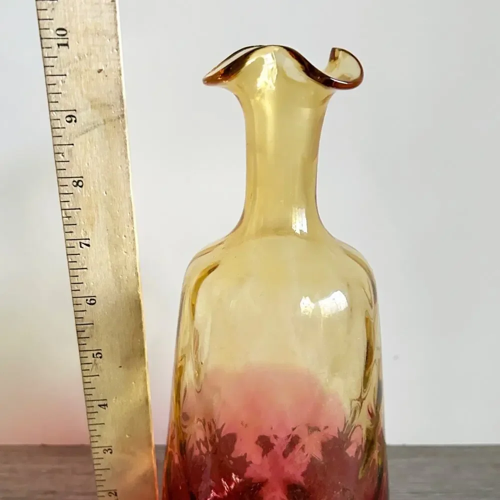 Antique Victorian Reverse Amberina Diamond Quilted New England Glass Co Decanter